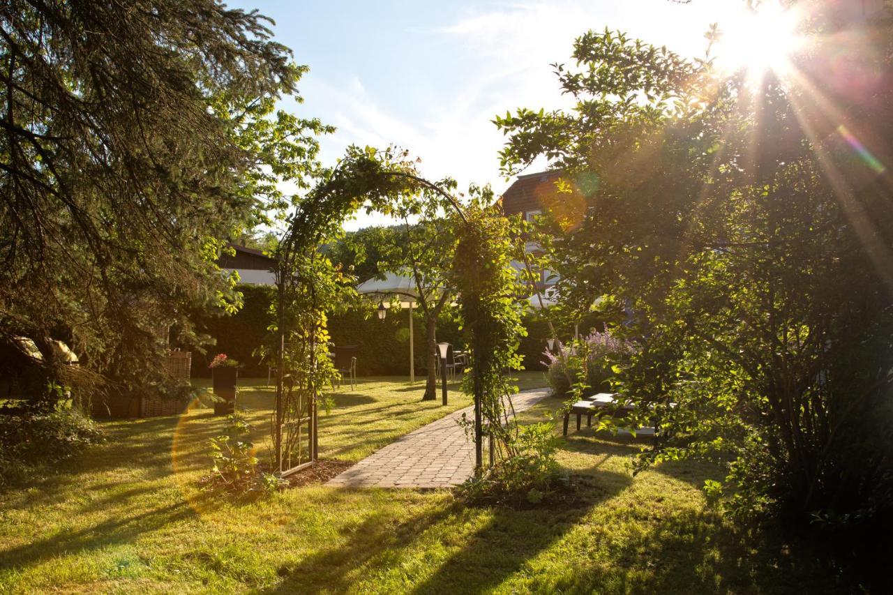 Hotel Jaegerhof Staatsbad Brückenau Exterior foto
